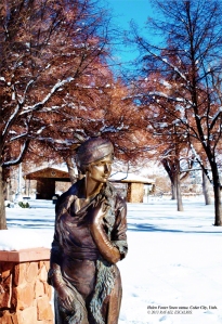 Helen Foster Snow statue. - Photographer: Rafael Escalios.